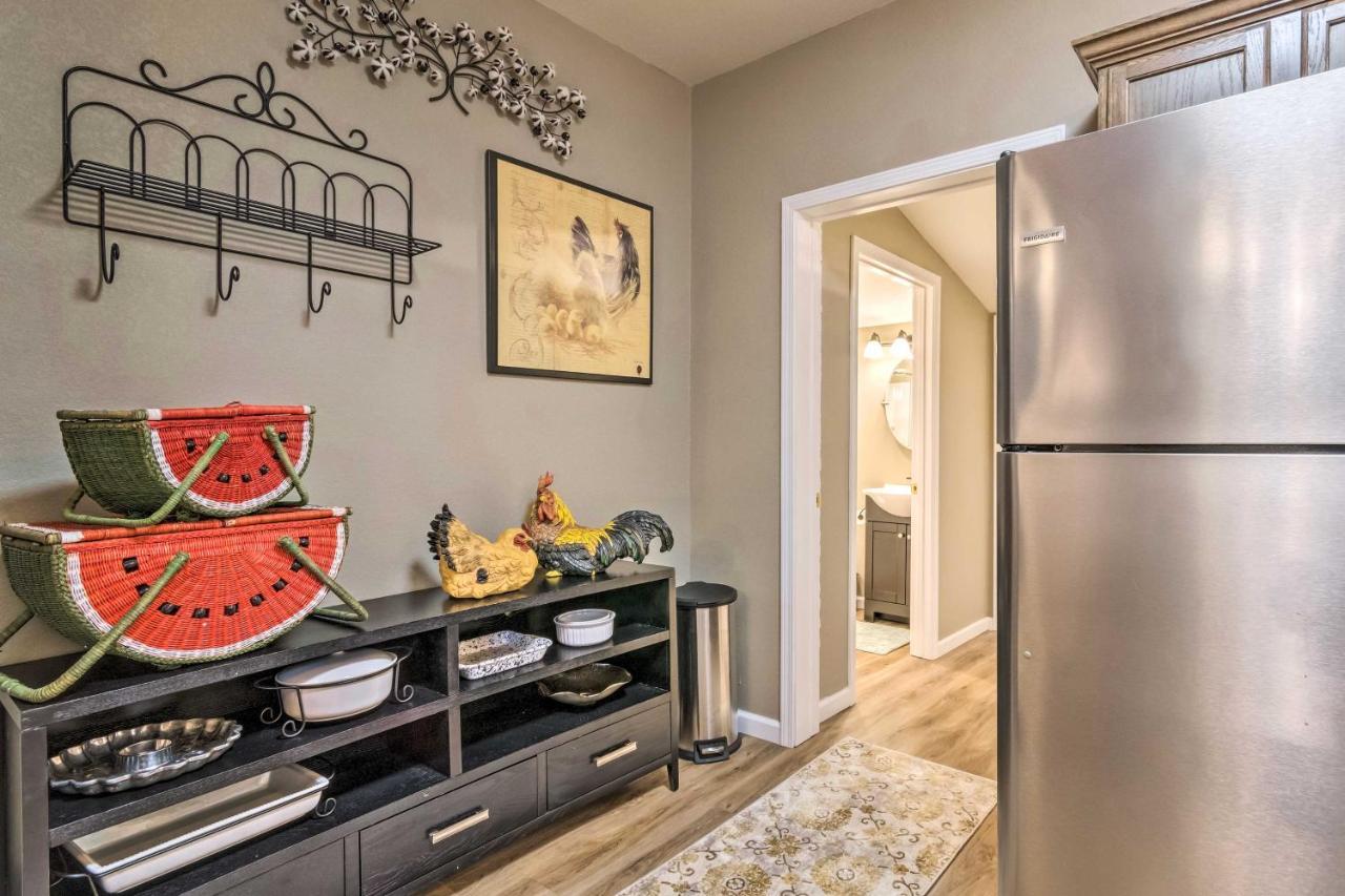 Remodeled Downtown Hot Springs Home With Porch 外观 照片